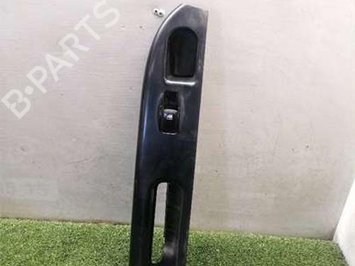 Used Right front window switch Right front window switch KIA CARENS I MPV (FC, FJ) 2.0 CRDi (113 hp) 39966647 39966647