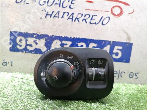 Used Switch SEAT TOLEDO III (5P2) 1.9 TDI (105 hp) 31898677