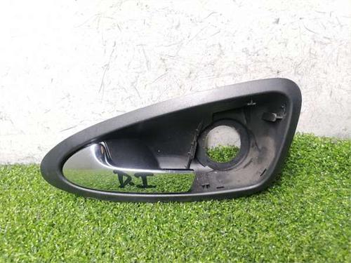 Used Front left interior door handle Front left interior door handle 38428047 38428047