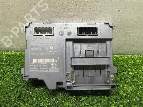 Used Switch RENAULT CAPTUR I (J5_, H5_) 1.5 dCi 90 (J5N4, J5M5, J5MW, J5M6, J5AL, J5AJ) (90 hp) 31901791