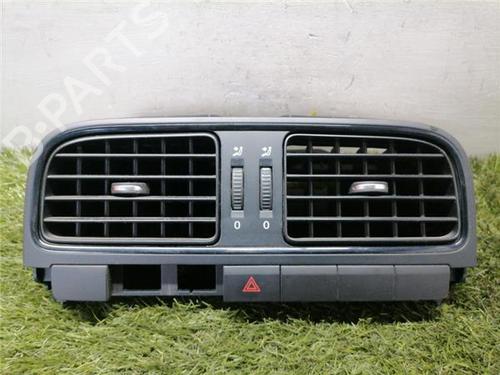 Used Air vent Air vent VW POLO V (6R1, 6C1) 1.4 (6R1) (85 hp) 32431759 32431759