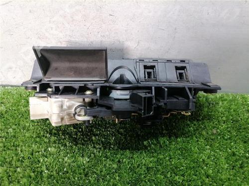 Used Tailgate handle Tailgate handle AUDI A6 C5 Avant (4B5, 4B6) 2.5 TDI (163 hp) 33860229 33860229