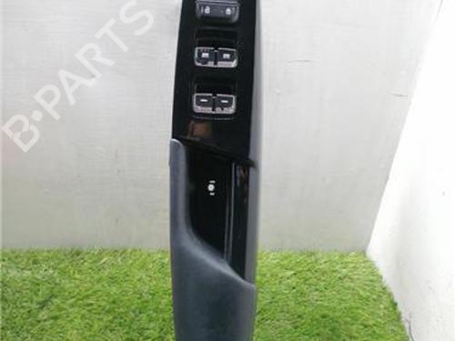 Used Left front window switch Left front window switch KIA SPORTAGE IV (QL, QLE) 1.7 CRDi (116 hp) 32768293 32768293