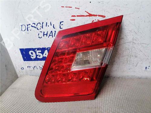 Used Right taillight MERCEDES-BENZ E-CLASS (W212) E 220 CDI / BlueTEC (212.001, 212.002) (170 hp) 31893444