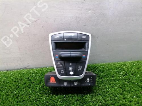 Used Climate control RENAULT LAGUNA III (BT0/1) 2.0 dCi (BT07, BT0J, BT14, BT1A, BT1S) (131 hp) 32150664