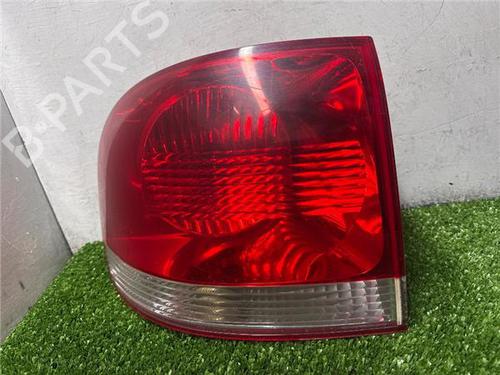 Used Left taillight Left taillight VW TOUAREG (7LA, 7L6, 7L7) 2.5 R5 TDI (174 hp) 35747367 35747367