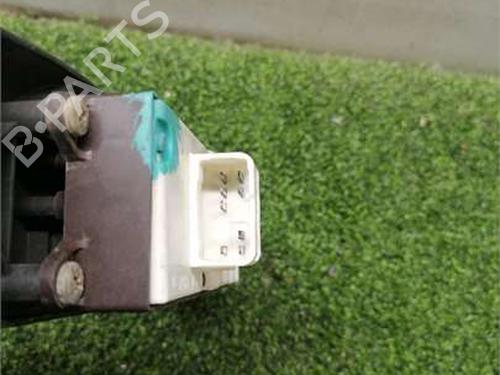 Left front window switch TOYOTA YARIS (_P1_) 1.4 D-4D (NLP10_, NLP10R) | BP39996329I27 - Image 3