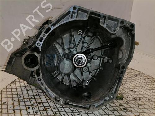 gearbox-renault-megane-iii-hatchback-bz01_-b3_-2008-33278492 main image