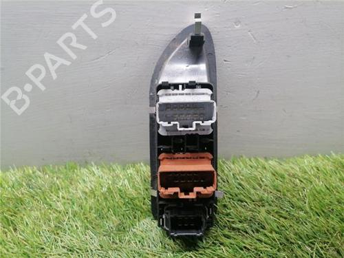 Left front window switch RENAULT LAGUNA II (BG0/1_) 1.9 dCi (BG08, BG0G) | BP36452899I27 - Image 2