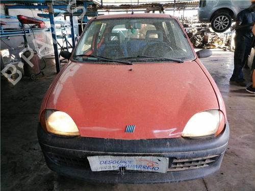 Brugte FIAT SEICENTO / 600 (187_) 0.9 (187AXA, 187AXA1A) (39 hp) 4408546