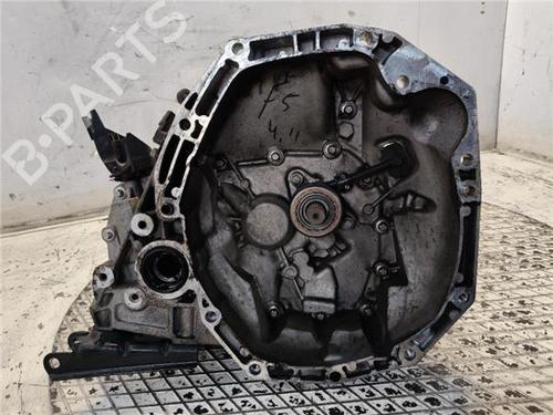 Used Gearbox Gearbox DACIA LOGAN II 1.5 Blue dCi 95 (L8JL) (95 hp) 33478252 33478252