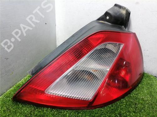 Farolim direito Farolim direito RENAULT MEGANE II (BM0/1_, CM0/1_) 1.5 dCi (BM02, BM13, BM2A, CM02, CM13) (101 hp) 34609224 34609224