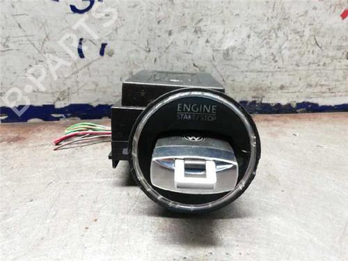 switch-vw-passat-b6-3c2-2005-2006-2007-2008-2009-2010-2011-31896563 main image