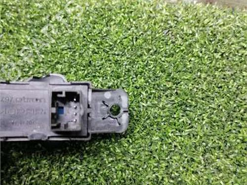 Right front window switch FIAT 500L (351_, 352_) 0.9 (199LYC1B) | BP39416799I26 - Image 3