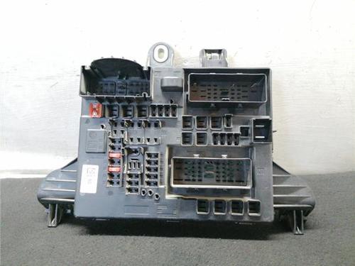Used Fuse box Fuse box OPEL INSIGNIA A Saloon (G09) 1.6 CDTi (69) (136 hp) 33221701 33221701