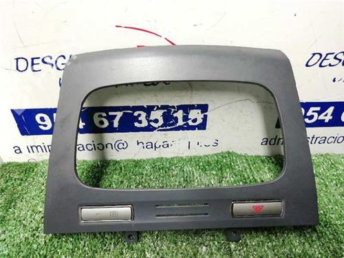 Bouton de warning FORD TOURNEO CONNECT 1.8 TDCi (90 hp) 31896972