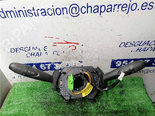 Commutateur FIAT PUNTO (188_) 1.2 60 (188.030, .050, .130, .150, .230, .250) (60 hp) 31899338