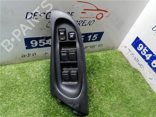 Used Left front window switch NISSAN ALMERA II (N16) 1.5 (98 hp) 31898406