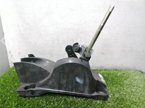 Used Gear lever Gear lever MERCEDES-BENZ CLA Coupe (C117) CLA 200 CDI / d (117.308) (136 hp) 33297582 33297582