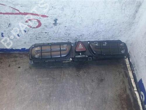 Advarselskontakt HYUNDAI TUCSON (JM) 2.7 All-wheel Drive (175 hp) 31896102