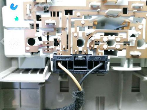 Kabinelys CHEVROLET CRUZE (J300) 2.0 CDI | BP31900488I8