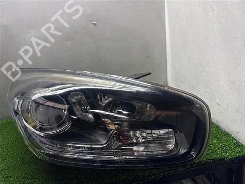 Used Right headlight KIA CARENS IV 1.7 CRDi (116 hp) 32223223