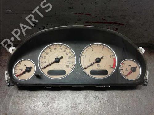 Used Instrument cluster CHRYSLER VOYAGER IV (RG, RS) 2.8 CRD (150 hp) 31896456