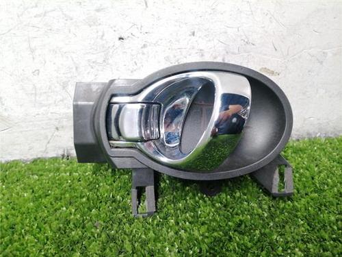 Used Rear left interior door handle Rear left interior door handle NISSAN JUKE (F15) 1.6 (117 hp) 34049189 34049189