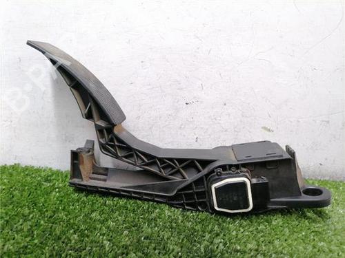 Pedal MERCEDES-BENZ M-CLASS (W164) ML 320 CDI 4-matic (164.122) (224 hp) 33188478