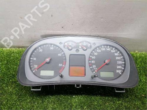 Kombiinstrument Kombiinstrument VW GOLF IV (1J1) 1.9 TDI (101 hp) 36311336 36311336