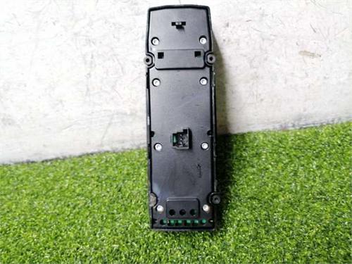 Left front window switch MERCEDES-BENZ CLA Coupe (C117) CLA 180 (117.342) | BP37862288I27 - Image 2