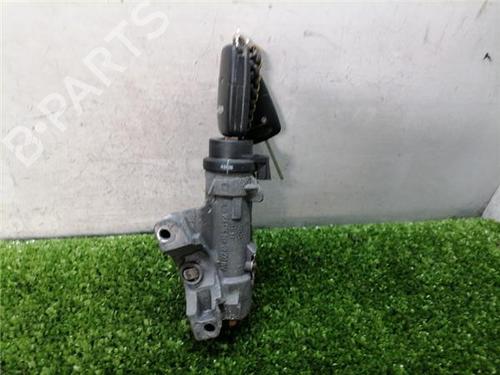 Used Switch Switch AUDI A6 C5 Avant (4B5, 4B6) 2.5 TDI (163 hp) 33860221 33860221