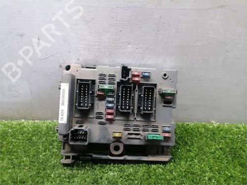 Used Fuse box Fuse box CITROËN XSARA (N1) 2.0 HDi 90 (90 hp) 36242403 36242403