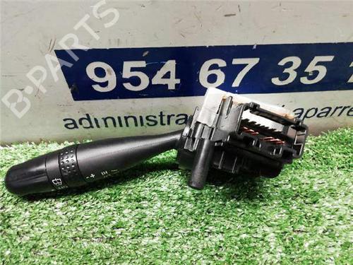 Switch TOYOTA COROLLA (_E12_) 2.0 D-4D (CDE120R, CDE120L_) | BP31896773I30