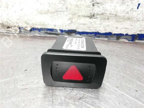 warning-switch-vw-bora-i-1j2-1998-1999-2000-2001-2002-2003-2004-2005-2006-2007-2008-2009-2010-2011-2012-2013-31896512 main image