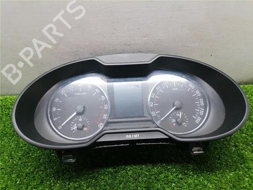 Used Instrument cluster SKODA OCTAVIA III (5E3, NL3, NR3) 1.6 TDI (105 hp) 31901743
