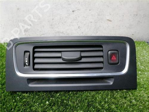 Advarselsbryter VOLVO V60 I (155) D5 Hybrid AWD (230 hp) 32821334