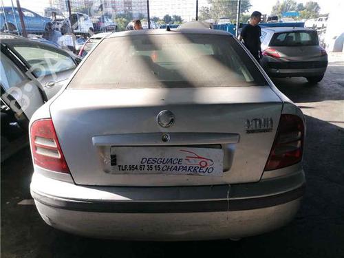 Left taillight SKODA OCTAVIA I (1U2) 1.9 TDI | BP31893838C34