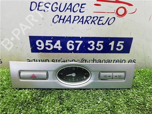 Bouton de warning FORD MONDEO III (B5Y) 2.0 TDCi (130 hp) 31897324