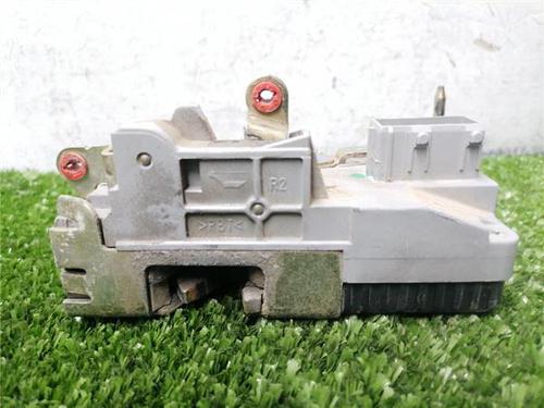 Türschloss rechts vorne für PEUGEOT 806 (221) 2.1 td 12V (109 hp) 33058479