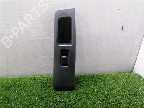 Used Right front window switch Right front window switch NISSAN X-TRAIL I (T30) 2.0 4x4 (150 hp) 34641528 34641528