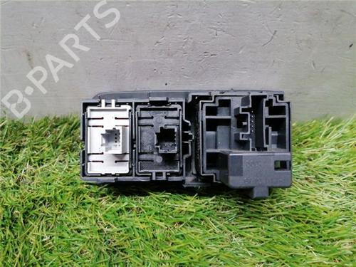 Switch RENAULT MEGANE III Hatchback (BZ0/1_, B3_) 1.2 TCe (BZ2B, BZ11) | BP33278488I30 - Image 2