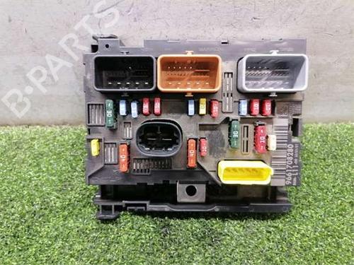 Used Electronic module Electronic module PEUGEOT 207 (WA_, WC_) 1.6 16V VTi (120 hp) 40517464 40517464