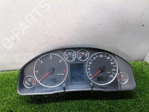 Used Instrument cluster Instrument cluster AUDI A6 C5 Avant (4B5, 4B6) 2.5 TDI (163 hp) 33860216 33860216