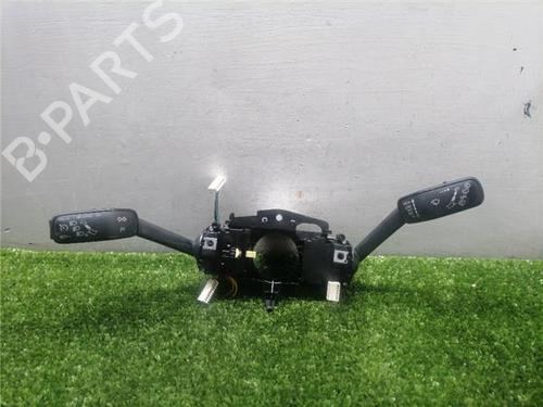 Used Switch Switch SEAT LEON ST (5F8) 1.6 TDI (115 hp) 32690381 32690381