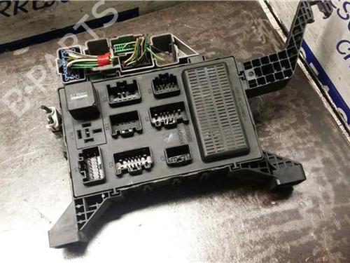 Fuse box JAGUAR X-TYPE I (X400) 2.0 D | BP31889201E1 - Image 3