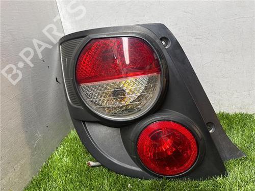 Fanale posteriore sinistro Fanale posteriore sinistro CHEVROLET AVEO Hatchback (T300) 1.3 D (95 hp) 36028067 36028067