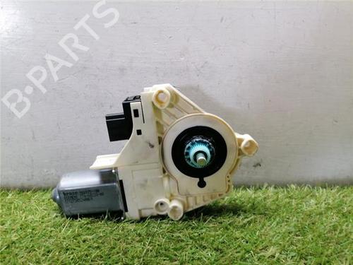 left-front-window-motor-audi-a4-b8-8k2-2007-2008-2009-2010-2011-2012-2013-2014-2015-2016-2017-31911401 main image