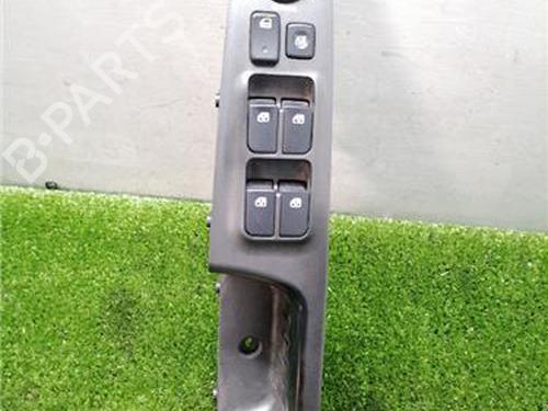 Used Left front window switch Left front window switch KIA CARENS III MPV (UN) 2.0 CRDi 140 (140 hp) 33808156 33808156