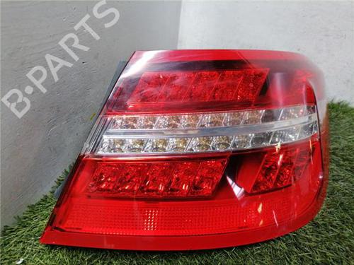 Used Right taillight MERCEDES-BENZ E-CLASS Coupe (C207) E 350 CDI (207.323) (265 hp) 31894343
